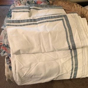 Shower curtain new without tags no stains